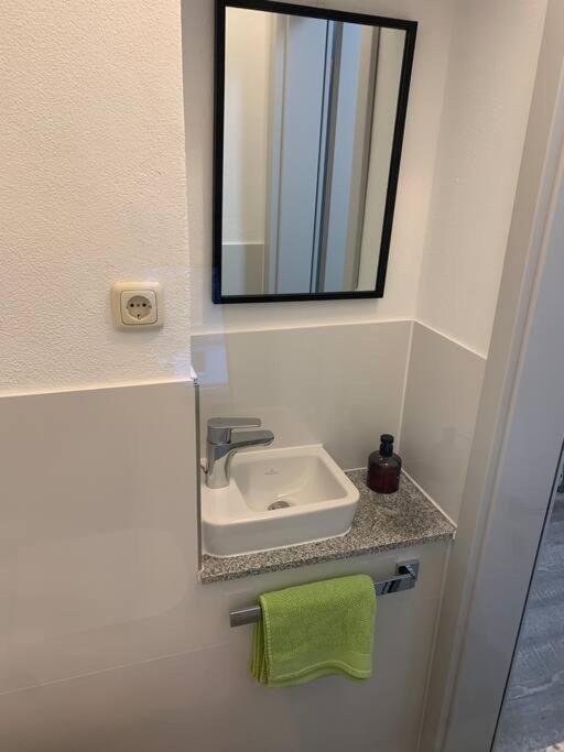 Auf Dem Land Und Doch Ganz Nah Apartman Krolpa Kültér fotó